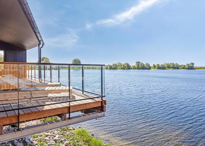 2 Bedroom Gorgeous In Kerkdriel