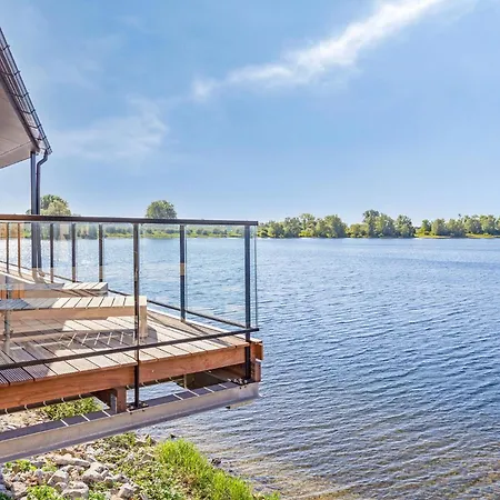 2 Bedroom Gorgeous In Kerkdriel