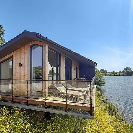 2 Bedroom Gorgeous In Дом отдыха Kerkdriel