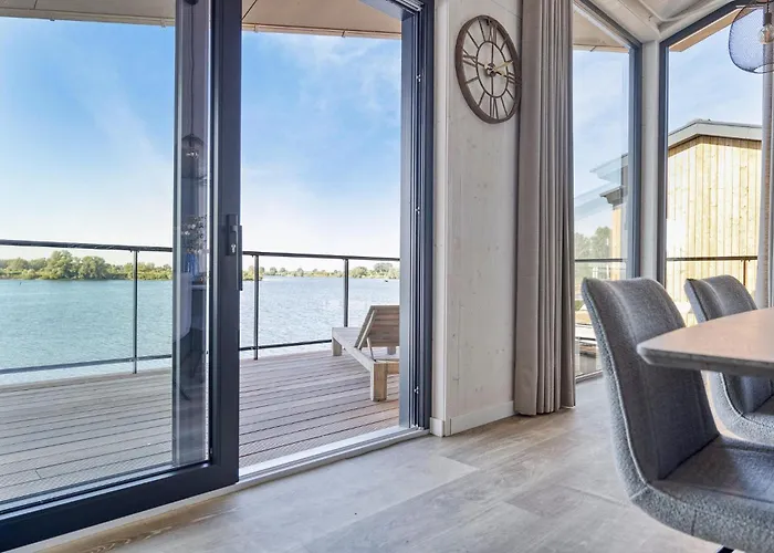 2 Bedroom Gorgeous In