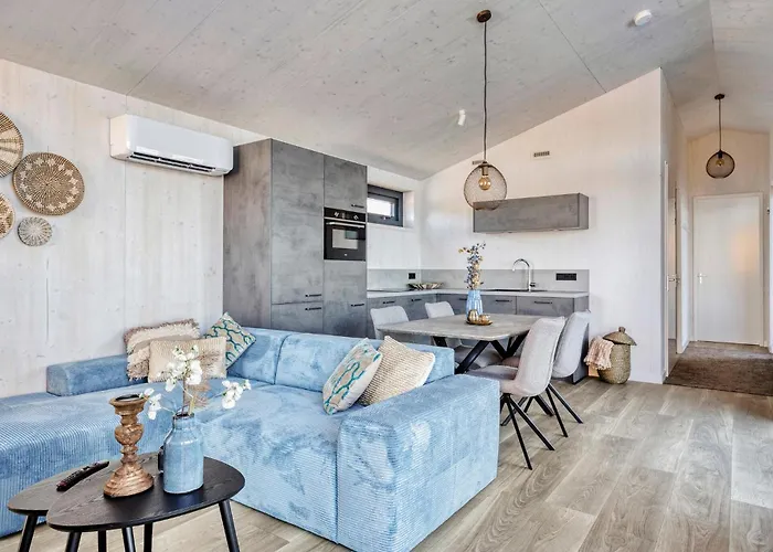 2 Bedroom Gorgeous In Дом отдыха