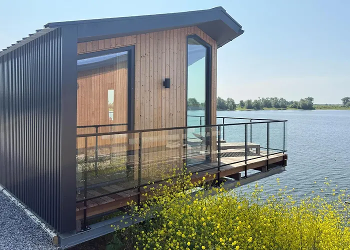 2 Bedroom Gorgeous In Kerkdriel