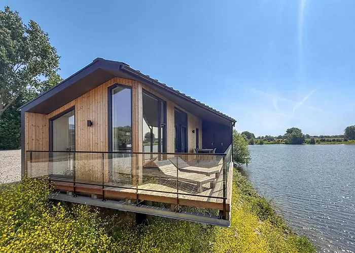 2 Bedroom Gorgeous In Дом отдыха Kerkdriel